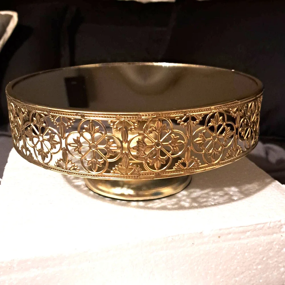 NIB- Elegant 9 inch Mirrored Intricate Gold Dessert Party Tray